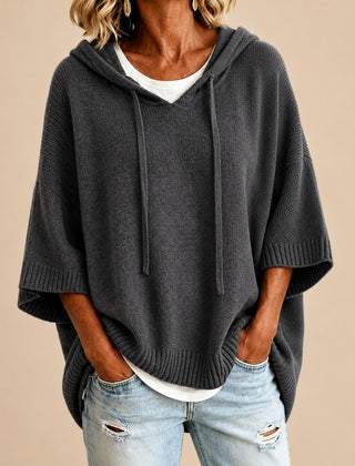Emilia | Poncho in Maglia con Cappuccio e Manica a Tre Quarti