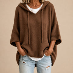 Emilia | Poncho in Maglia con Cappuccio e Manica a Tre Quarti