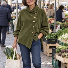 Marisa top in velluto a coste verde oliva, look da mercato